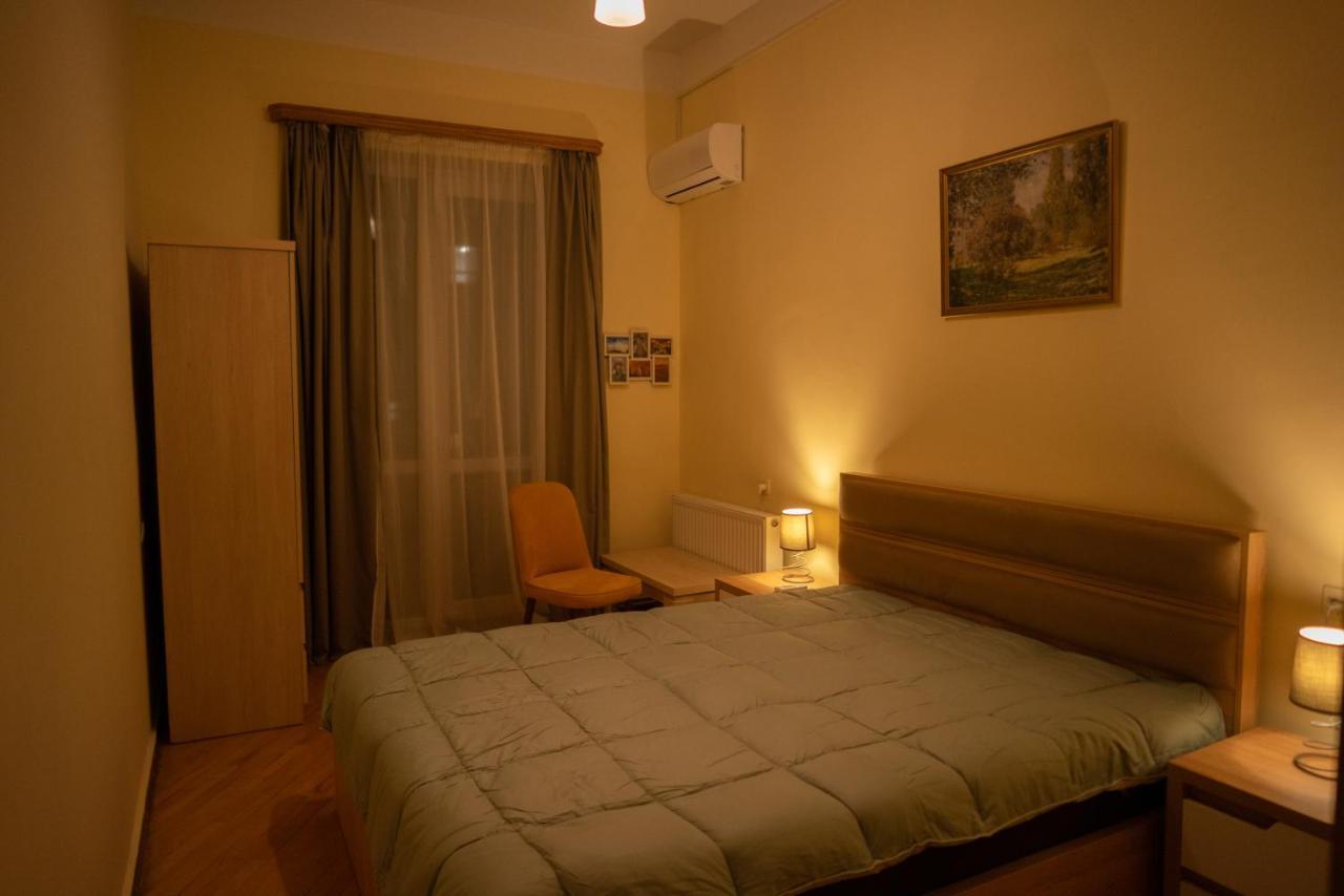 Guesthouse Hillside Tbilisi Ngoại thất bức ảnh