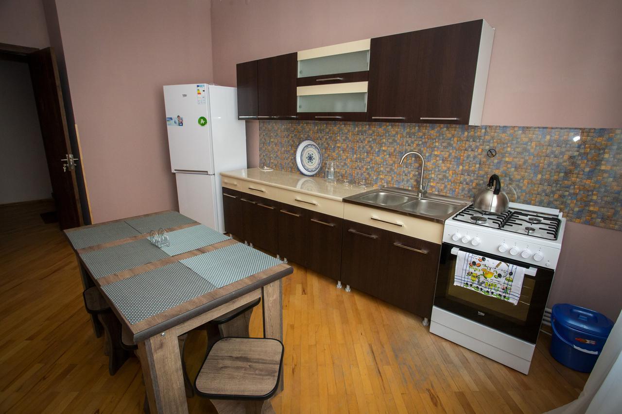 Guesthouse Hillside Tbilisi Ngoại thất bức ảnh